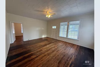 401 Hall Avenue, Bay Minette, AL 36507 - Photo 4
