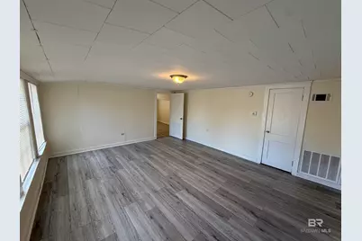 401 Hall Avenue, Bay Minette, AL 36507 - Photo 32