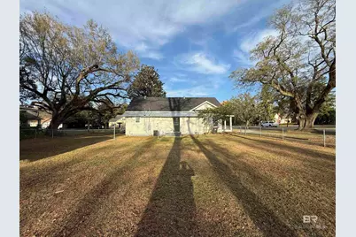 401 Hall Avenue, Bay Minette, AL 36507 - Photo 48