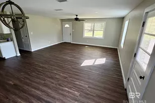 2102 Hand Ave, Bay Minette, AL 36507 - Photo 4