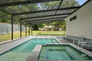 703 Jordan Ln, Daphne, AL 36526 - Photo 2