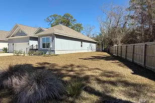 1262 Holland St, Gulf Shores, AL 36542 - Photo 4