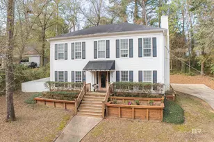 689 Ridgewood Dr, Daphne, AL 36526 - Photo 1