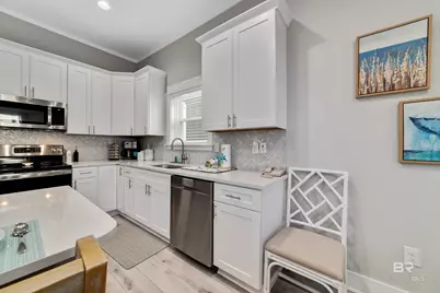 521 E 1st Avenue #B, Gulf Shores, AL 36542 - Photo 12