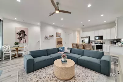 521 E 1st Avenue #C, Gulf Shores, AL 36542 - Photo 4