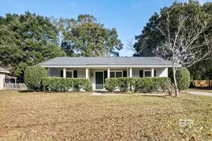 21154 Meadowbrook Dr, Fairhope, AL 36532 - Photo 1