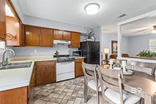 10525 Pete Sentz Rd, Mobile, AL 36608 - Photo 10