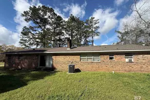 2807 Pea Ridge Rd, Brewton, AL 36426 - Photo 2