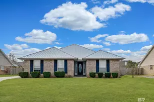 9841 Watkins Dr, Fairhope, AL 36532 - Photo 1