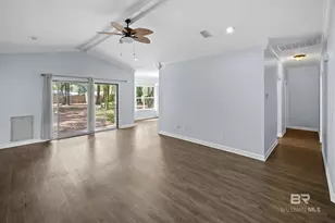 19090 Stout Ln, Gulf Shores, AL 36542 - Photo 14