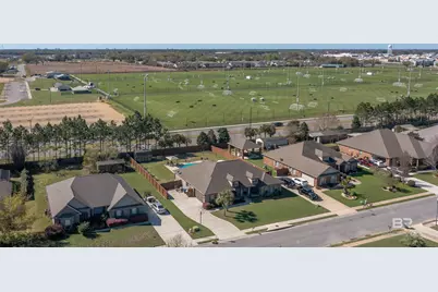 2089 Bourbon Street, Foley, AL 36535 - Photo 2