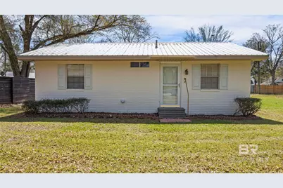 619 W Begonia Avenue, Foley, AL 36535 - Photo 1