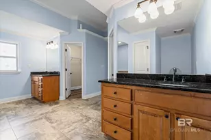 704 Edinburgh Ave, Foley, AL 36535 - Photo 20