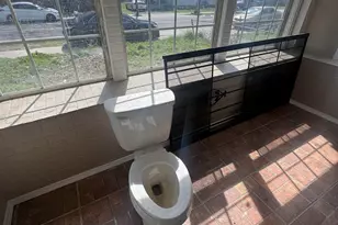 227 E Elm St, Prichard, AL 36610 - Photo 6