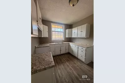 227 E Elm Street, Prichard, AL 36610 - Photo 24