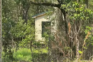 227 E Elm St, Prichard, AL 36610 - Photo 30