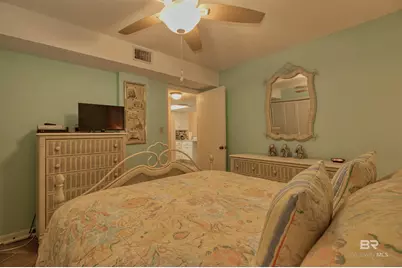 327 E Beach Boulevard #1A, Gulf Shores, AL 36542 - Photo 4