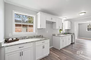 732 Oak Field Dr, Mobile, AL 36609 - Photo 8
