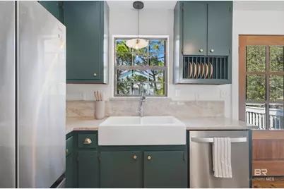 128 W 6th Avenue, Gulf Shores, AL 36542 - Photo 12