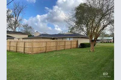 603 E Walker Avenue, Foley, AL 36535 - Photo 8