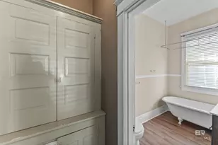 21 Houston St, Mobile, AL 36606 - Photo 38