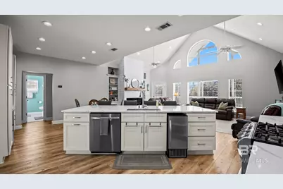 26282 Carondelette Drive, Orange Beach, AL 36561 - Photo 12