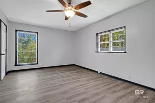 5225 Persons Dr, Mobile, AL 36618 - Photo 8