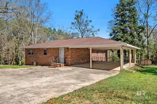 5225 Persons Dr, Mobile, AL 36618 - Photo 2