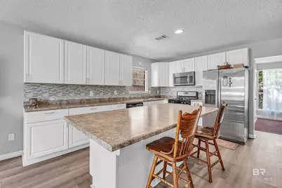 407 E Myrtle Avenue, Foley, AL 36535 - Photo 4