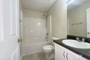 8209 Edgewood Dr, Daphne, AL 36526 - Photo 10