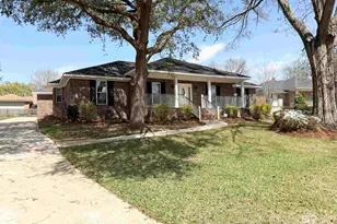 7310 Cheryl Ct, Mobile, AL 36695 - Photo 2