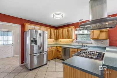 8030 Country Drive, Mobile, AL 36619 - Photo 6