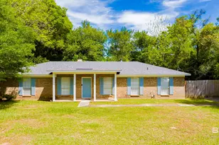 3050 Meadow Ln, Mobile, AL 36618 - Photo 1