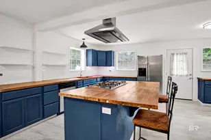 3050 Meadow Ln, Mobile, AL 36618 - Photo 10