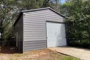 3050 Meadow Ln, Mobile, AL 36618 - Photo 4