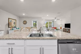 13927 Shea Cir, Foley, AL 36535 - Photo 10