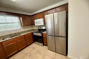 106 Northchase Ct, Fairhope, AL 36532 - Photo 4