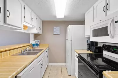344 E Beach Boulevard #10, Gulf Shores, AL 36542 - Photo 2