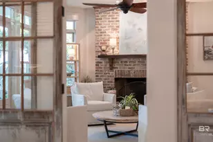 59 N Summit St, Fairhope, AL 36532 - Photo 24