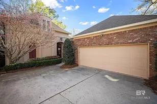 105 N Creek Cir, Fairhope, AL 36532 - Photo 2