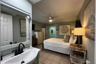 200 E Beach Blvd, Gulf Shores, AL 36542 - Photo 6