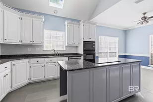 1100 Savannah Dr, Mobile, AL 36609 - Photo 8