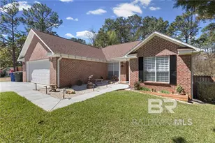 111 Kingswood Dr, Daphne, AL 36526 - Photo 2