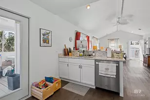 429 Creekview Ave, Gulf Shores, AL 36542 - Photo 8