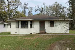 106 S Beech St, Foley, AL 36535 - Photo 2