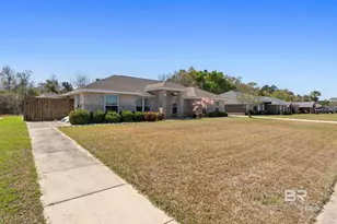 1052 Orlando Dr, Foley, AL 36535 - Photo 2