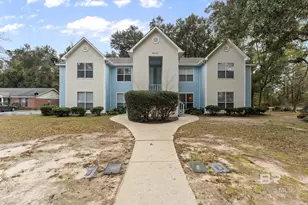 8540 Southwood Ct, Fairhope, AL 36532 - Photo 2