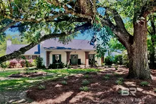 409 Santa Rosa Ave, Daphne, AL 36526 - Photo 1