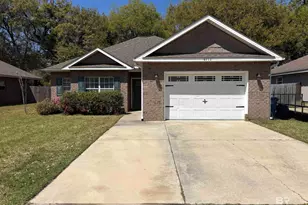 6111 Albray Dr, Gulf Shores, AL 36542 - Photo 2