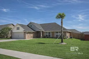 16396 Edgewater Cir, Loxley, AL 36551 - Photo 2